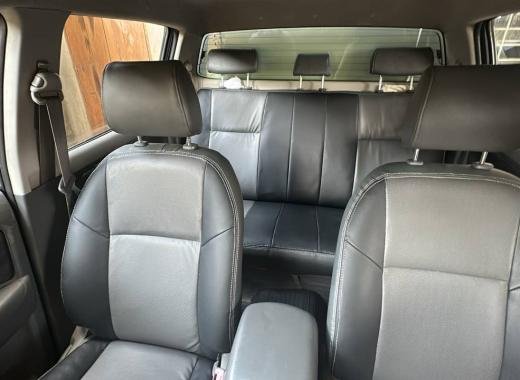 PICK-UP BY 7449 RB HILLUX (pour une location au sud du Bénin)